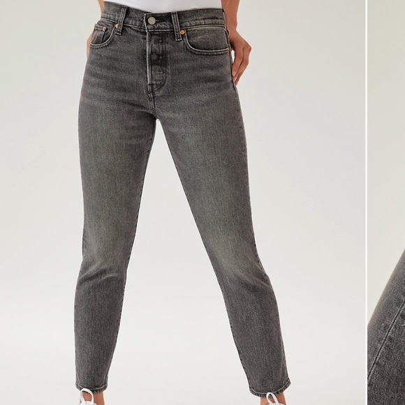 Levi’s Wedgie Jeans - Picture 5 of 6